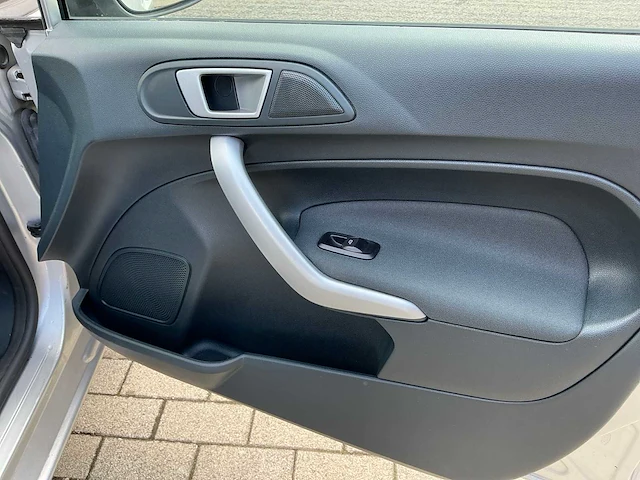 2013 ford fiesta - afbeelding 17 van  51
