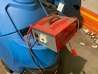 2013 ipc s70 bt 70 vloerreiniger zuig/schrobmachine - afbeelding 2 van  10