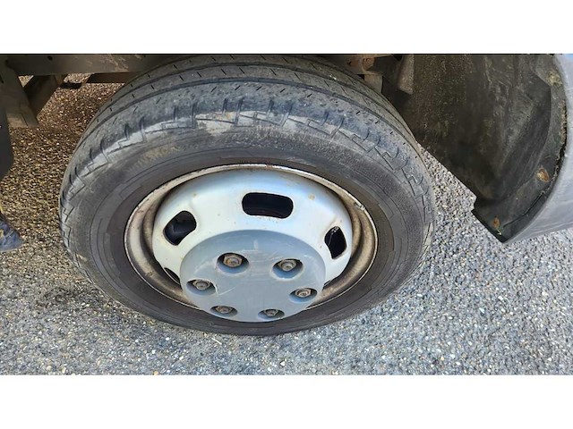 2013 iveco 40c14g 3.0d truck with crane 111.560km - afbeelding 15 van  24