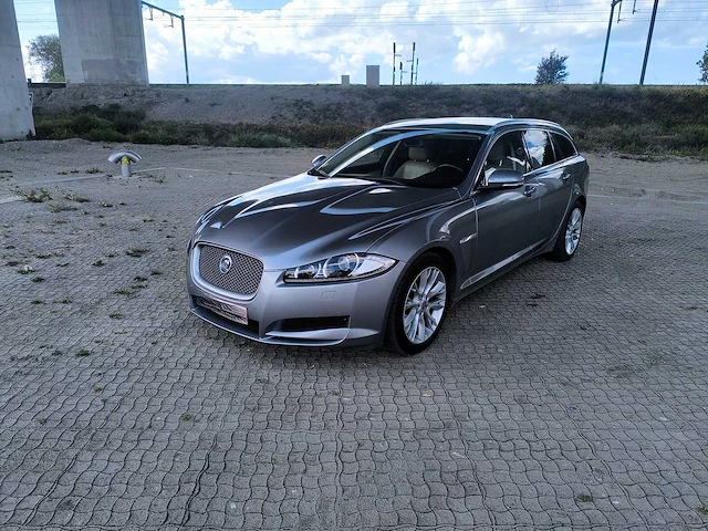2013 | jaguar | xf sportbrake | benzine | automaat - afbeelding 1 van  43