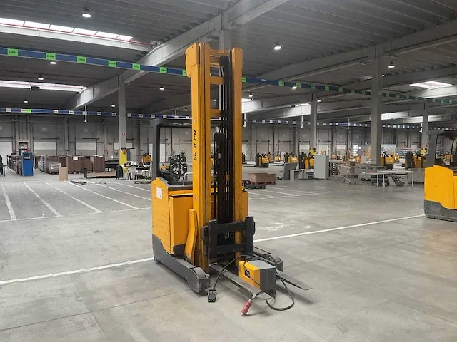 2013 jungheinrich etv 214 reach truck - afbeelding 2 van  6