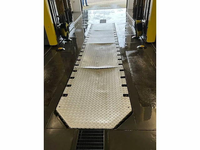2013 kärcher cb 5/23 rollover carwash - afbeelding 14 van  40