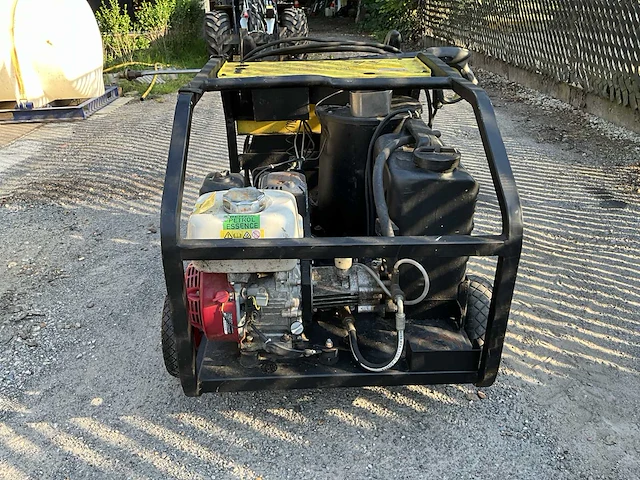 2013 kärcher hds801b hogedrukreiniger warm water benzine motor - afbeelding 8 van  11