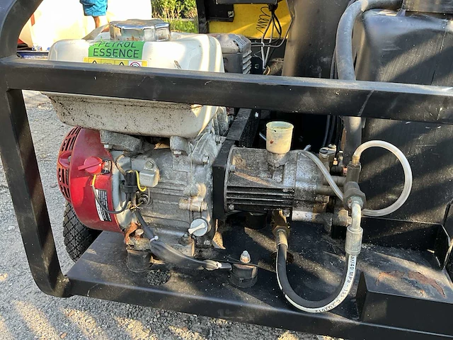2013 kärcher hds801b hogedrukreiniger warm water benzine motor - afbeelding 10 van  11