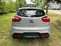 2013 kia new rio personenauto - afbeelding 26 van  31