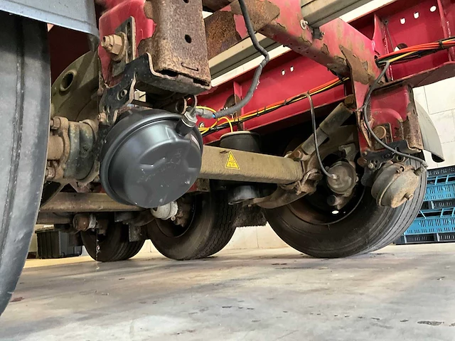 2013 krone sd semi-trailer - afbeelding 13 van  25