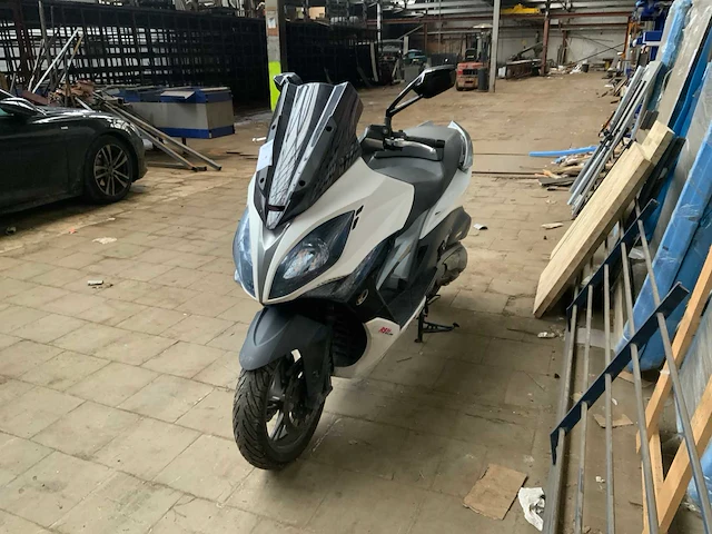 2013 kymco x-citing 400i d60000 scooter - afbeelding 1 van  13