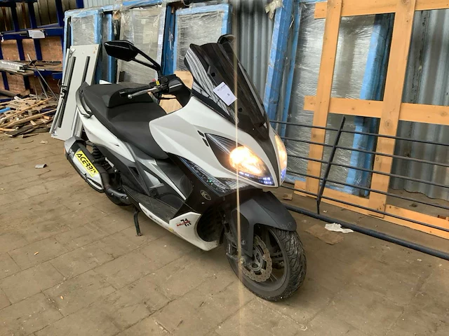 2013 kymco x-citing 400i d60000 scooter - afbeelding 6 van  13