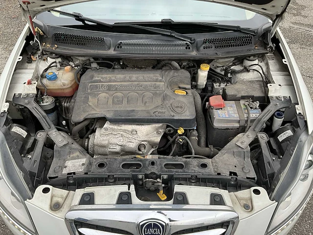 2013 lancia delta - afbeelding 20 van  33
