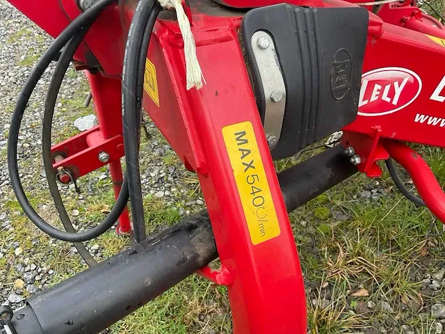 2013 lely lotus stabilo 675 hooischudder - afbeelding 10 van  12