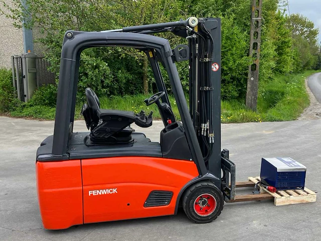 2013 linde e18 elektrische vorkheftruck - afbeelding 32 van  37