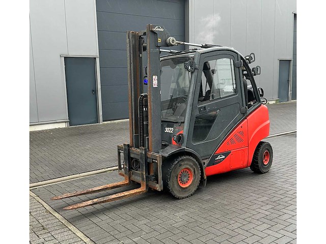 2013 linde h25t - 02/600 vorkheftruck - afbeelding 1 van  13