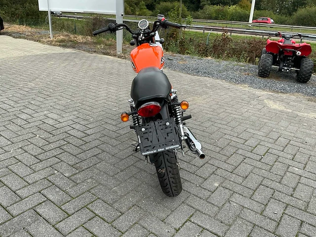 2013 mash seventy - afbeelding 10 van  15