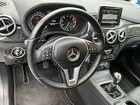 2013 mercedes-benz b180 - afbeelding 8 van  35