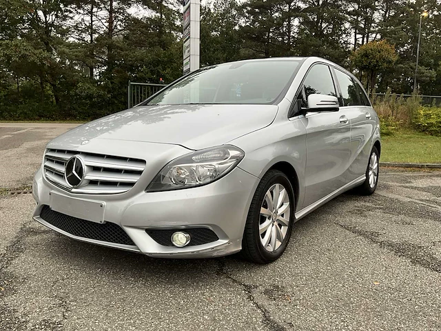 2013 mercedes-benz b180 - afbeelding 1 van  35