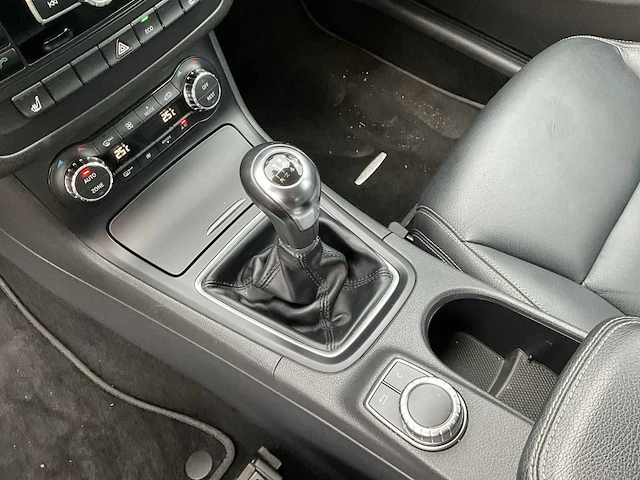 2013 mercedes-benz b180 - afbeelding 13 van  35