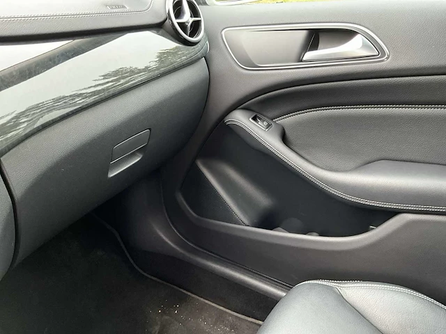 2013 mercedes-benz b180 - afbeelding 14 van  35