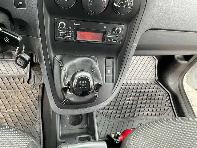 2013 mercedes-benz citan lichte vracht - afbeelding 30 van  44
