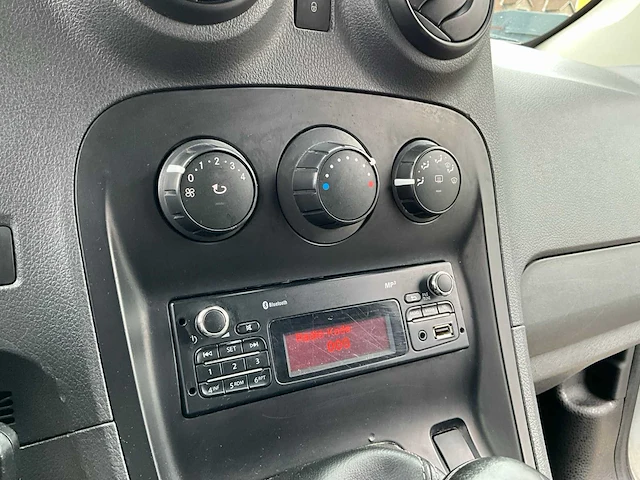 2013 mercedes-benz citan lichte vracht - afbeelding 33 van  44
