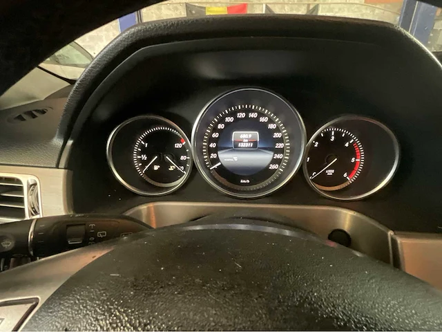 2013 mercedes-benz e-klasse 200 cdi auto - afbeelding 8 van  37