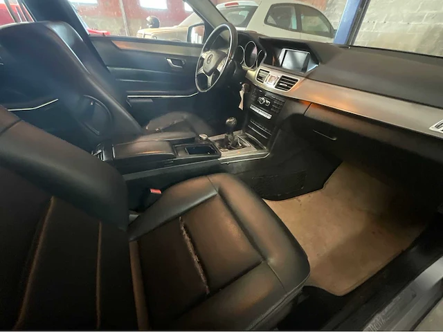 2013 mercedes-benz e-klasse 200 cdi auto - afbeelding 18 van  37