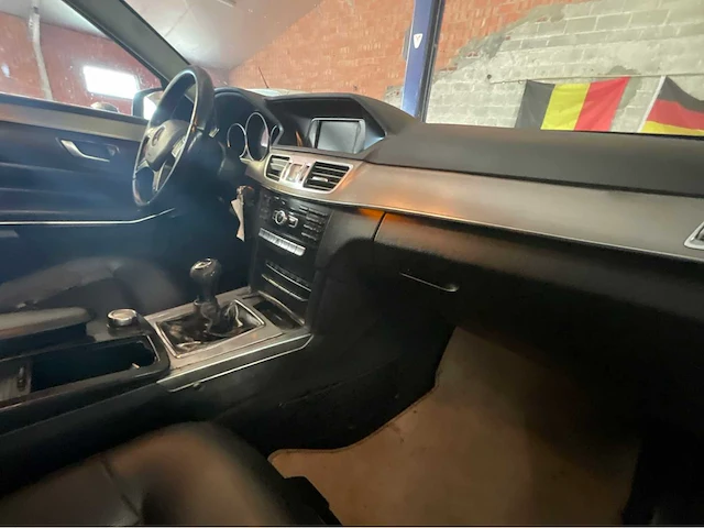2013 mercedes-benz e-klasse 200 cdi auto - afbeelding 19 van  37