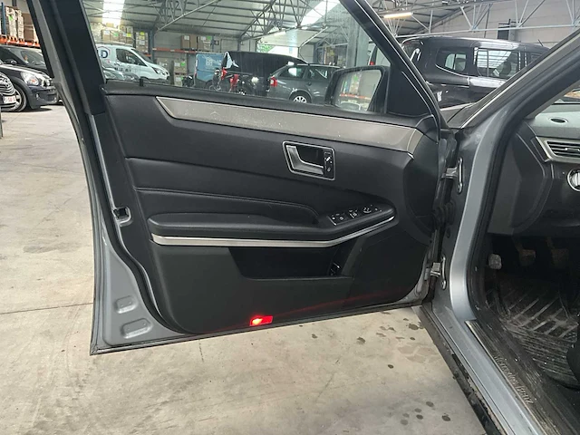 2013 mercedes e200cdi - afbeelding 11 van  43