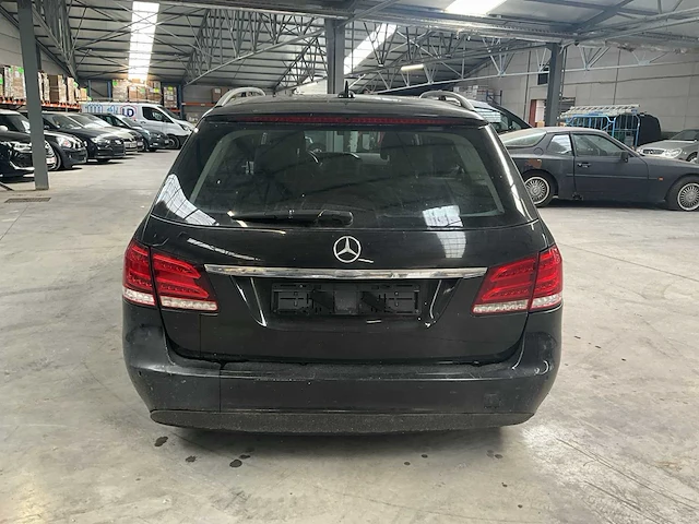 2013 mercedes e200cdi - afbeelding 39 van  43