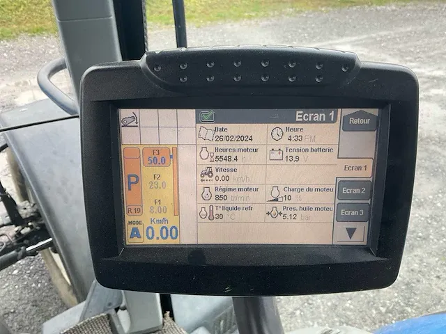 2013 new holland t7.210 autocommand vierwielaangedreven landbouwtractor - afbeelding 6 van  31