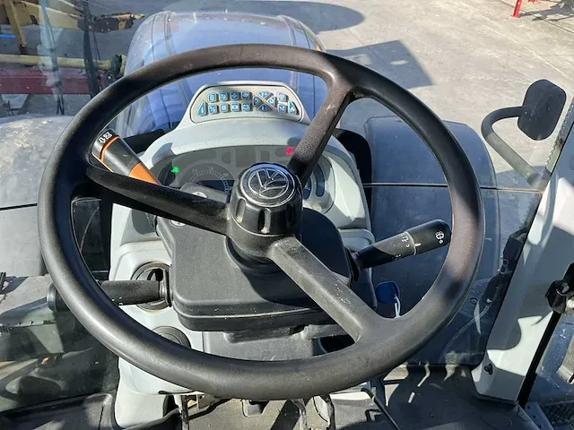 2013 new holland t7.270 vierwielaangedreven landbouwtractor - afbeelding 8 van  40