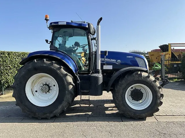 2013 new holland t7.270 vierwielaangedreven landbouwtractor - afbeelding 34 van  40