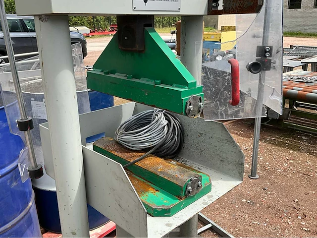 2013 newa mega 11-300 beton beproevingsmachine - afbeelding 5 van  6