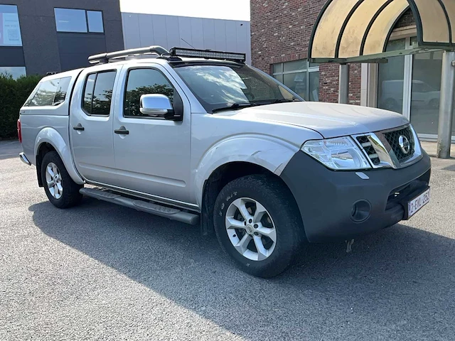 2013 nissan navara lichte vrachtwagen - afbeelding 2 van  32