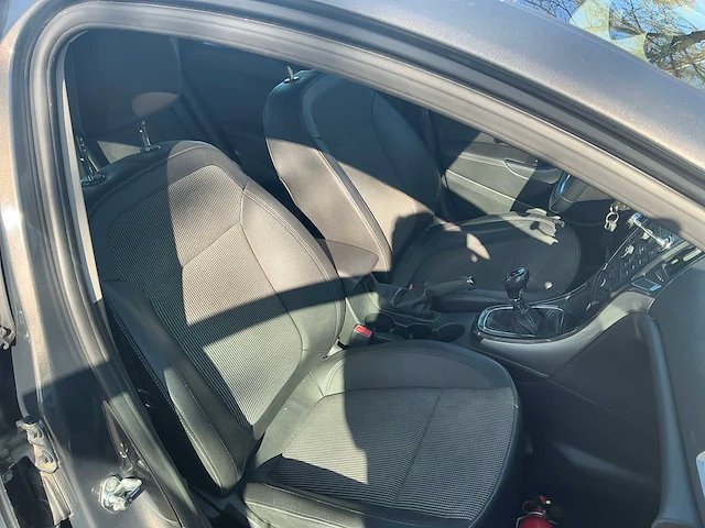 2013 opel astra notchback - afbeelding 17 van  51