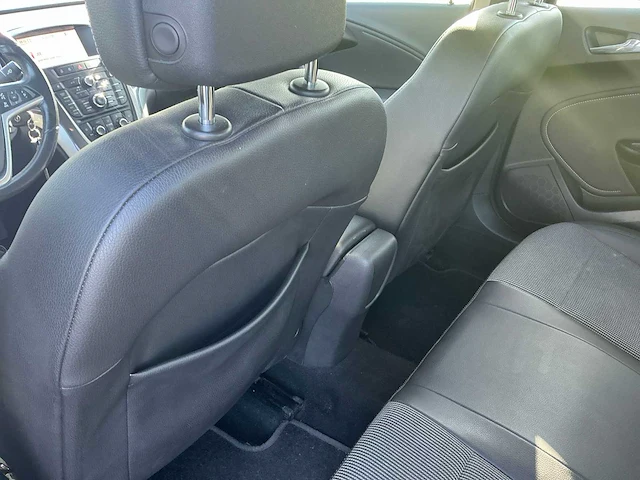 2013 opel astra notchback - afbeelding 26 van  51