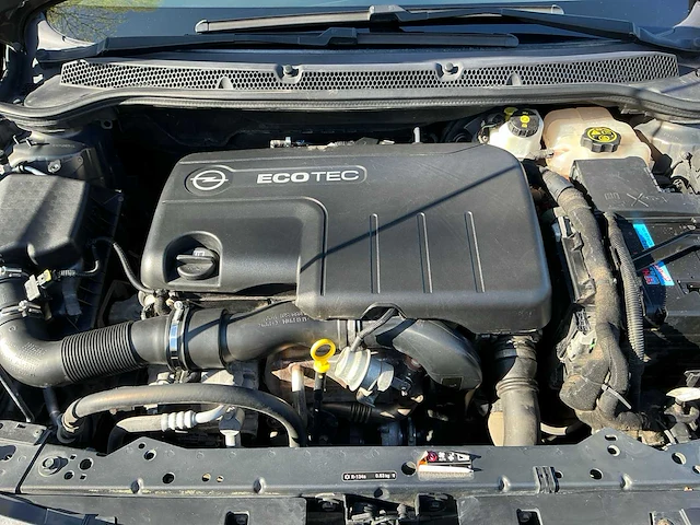2013 opel astra notchback - afbeelding 29 van  51