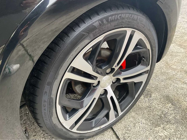 2013 peugeot 208 gti 1.6 thp 200 auto - afbeelding 2 van  28