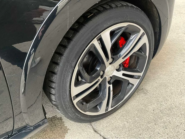 2013 peugeot 208 gti 1.6 thp 200 auto - afbeelding 4 van  28