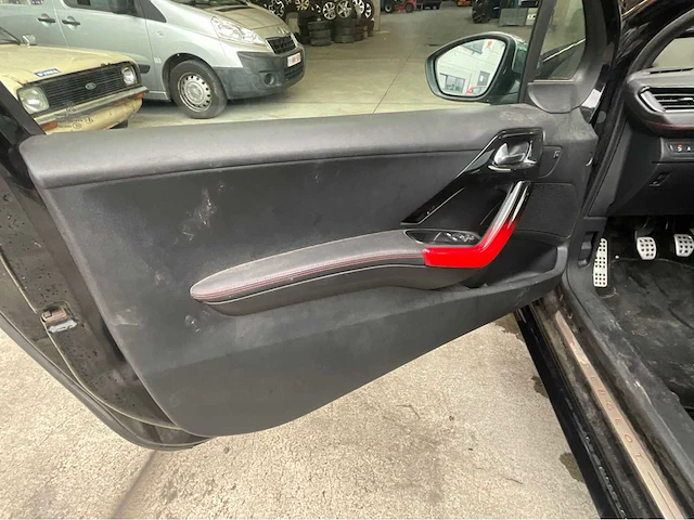2013 peugeot 208 gti 1.6 thp 200 auto - afbeelding 5 van  28