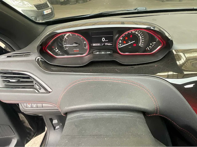 2013 peugeot 208 gti 1.6 thp 200 auto - afbeelding 8 van  28