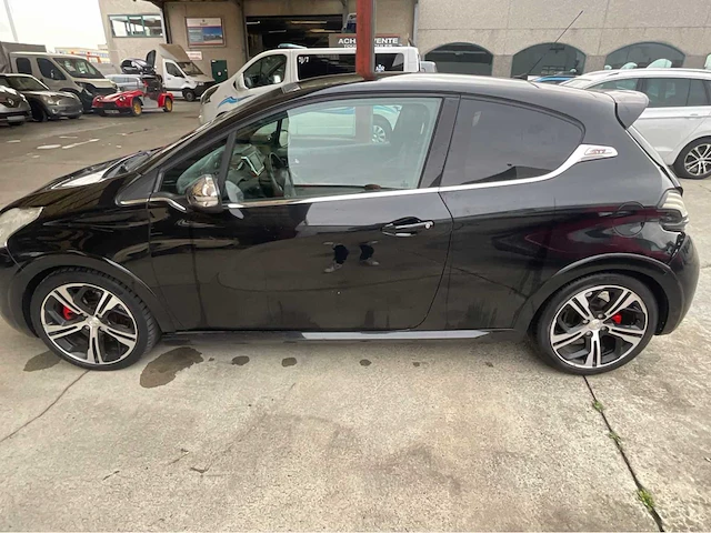 2013 peugeot 208 gti 1.6 thp 200 auto - afbeelding 12 van  28