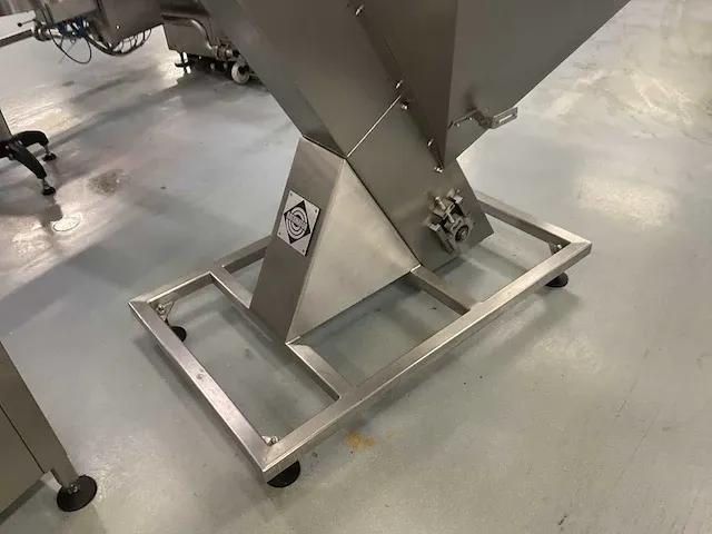 2013 rationator be200/2400/300 rvs opvoerband - afbeelding 5 van  8
