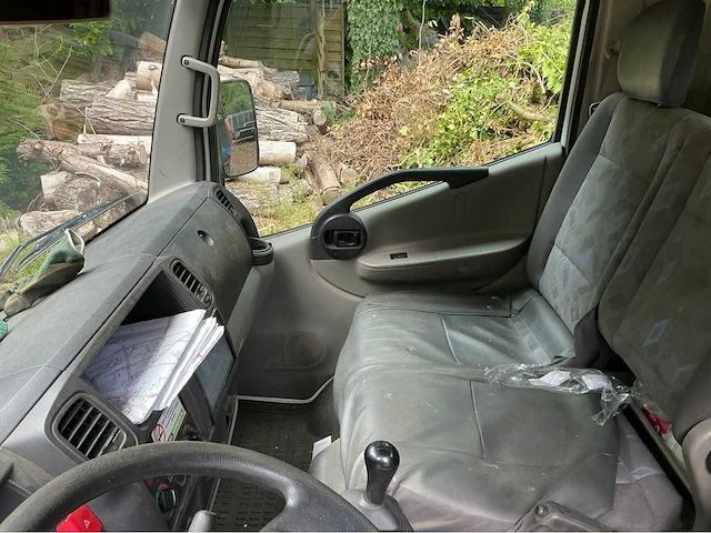 2013 renault maxity vrachtwagen met hoogwerker 18m - afbeelding 6 van  36
