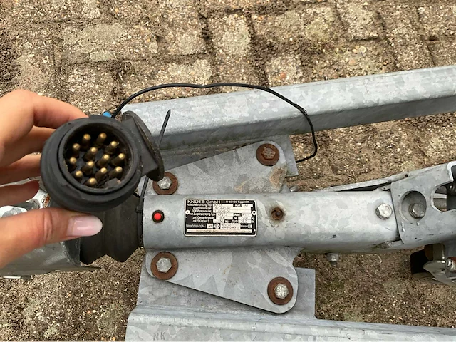 2013 sallas foodtrailer / mobiele snackwagen / frietkraam - afbeelding 5 van  64