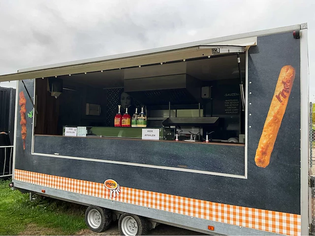 2013 sallas foodtrailer / mobiele snackwagen / frietkraam - afbeelding 12 van  64