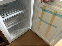 2013 sallas foodtrailer / mobiele snackwagen / frietkraam - afbeelding 24 van  64