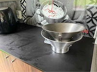 2013 sallas foodtrailer / mobiele snackwagen / frietkraam - afbeelding 28 van  64