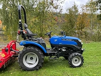 2013 sonalika t2a 4wd landbouwtractor - afbeelding 35 van  38