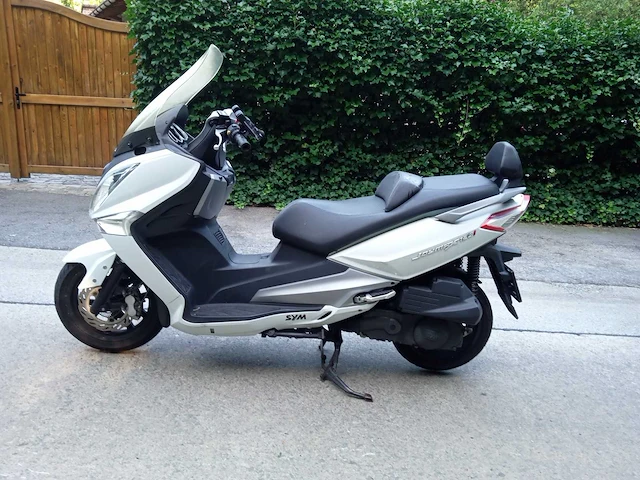 2013 sym joy max 125i scooter - afbeelding 1 van  8