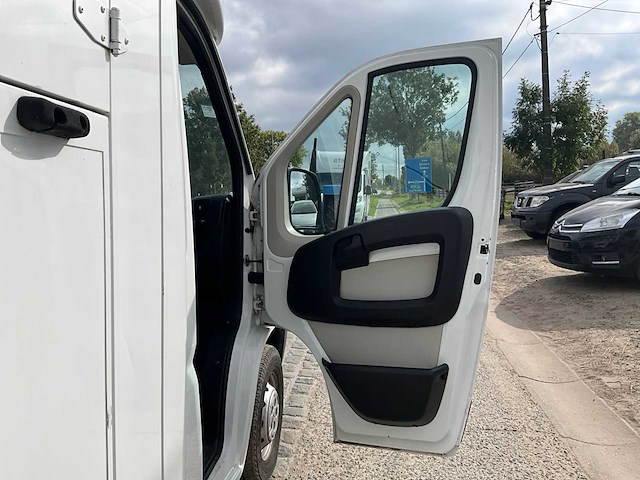 2013 theault f3si first paardenvervoer - afbeelding 18 van  31